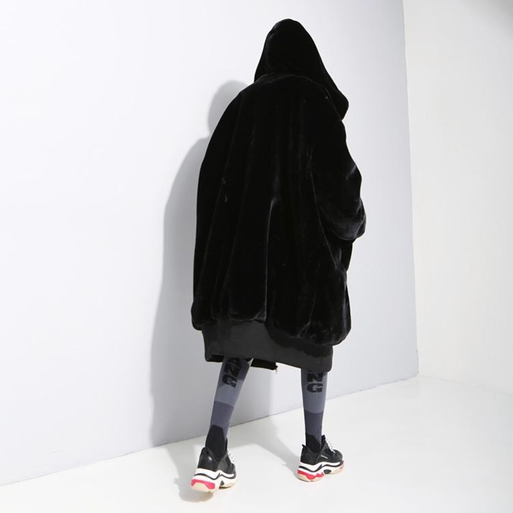 Faux fur hooded coat - Picture 3 of 3